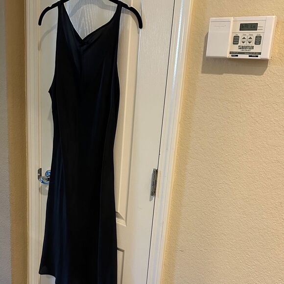Other - Elegant Black Sleeveless slip (for under dress)